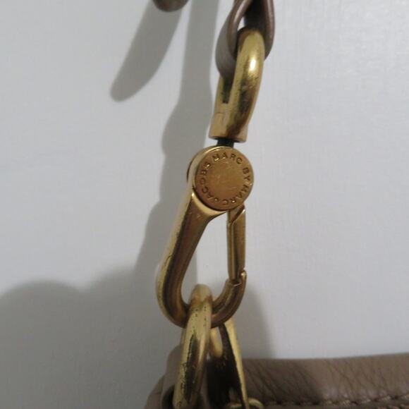 Marc by Marc Jacobs Brown Leather Crossbody with Gold Hardware - Picture 5 of 8